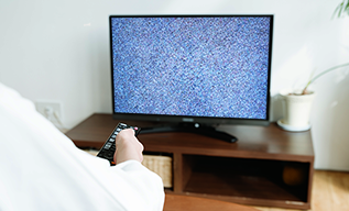 砂嵐のテレビの写真